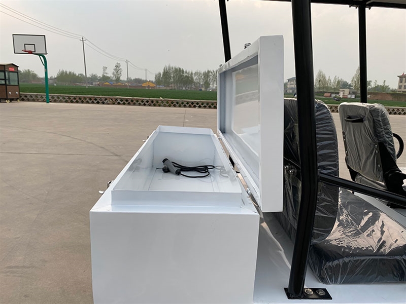 HM2排5坐悍馬電動車內飾