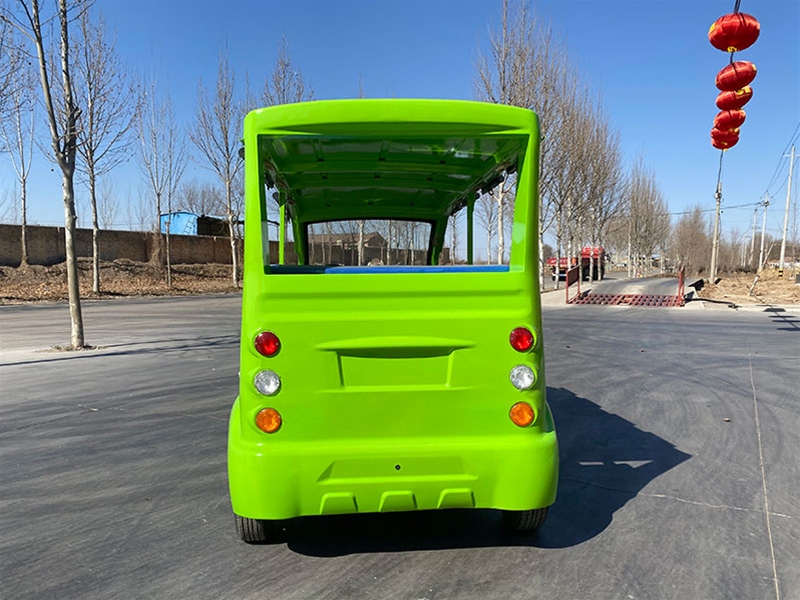 4排11坐208款式巡邏車