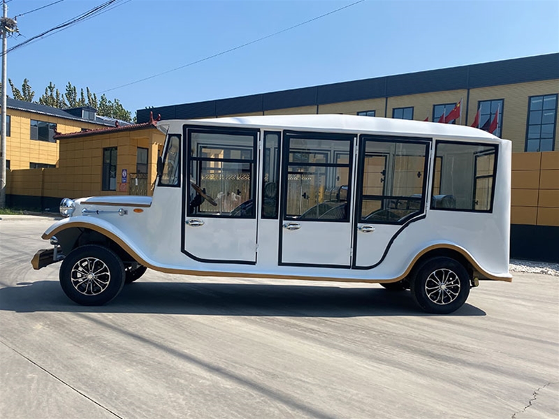 老爺車封閉款式