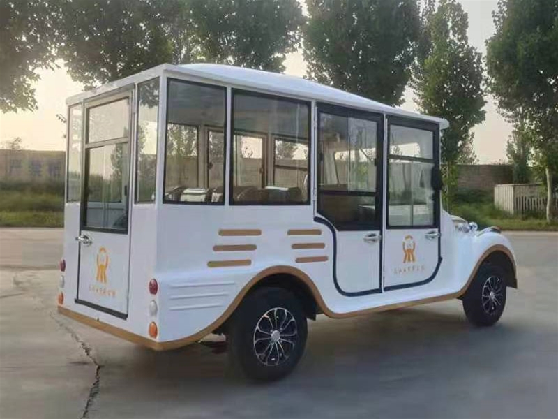 老爺車封閉款式