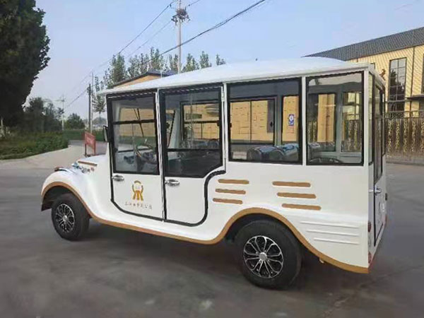 老爺車封閉款式