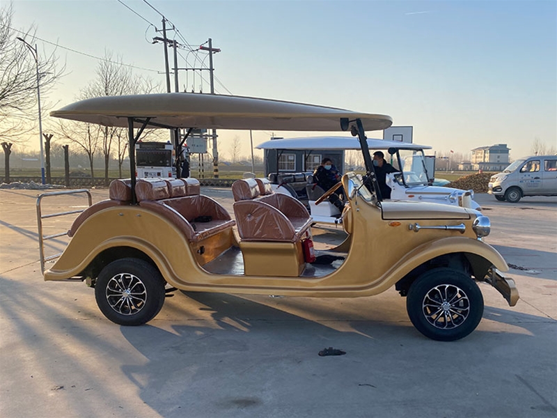 老爺車3排8坐